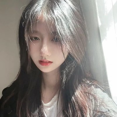 小维娜